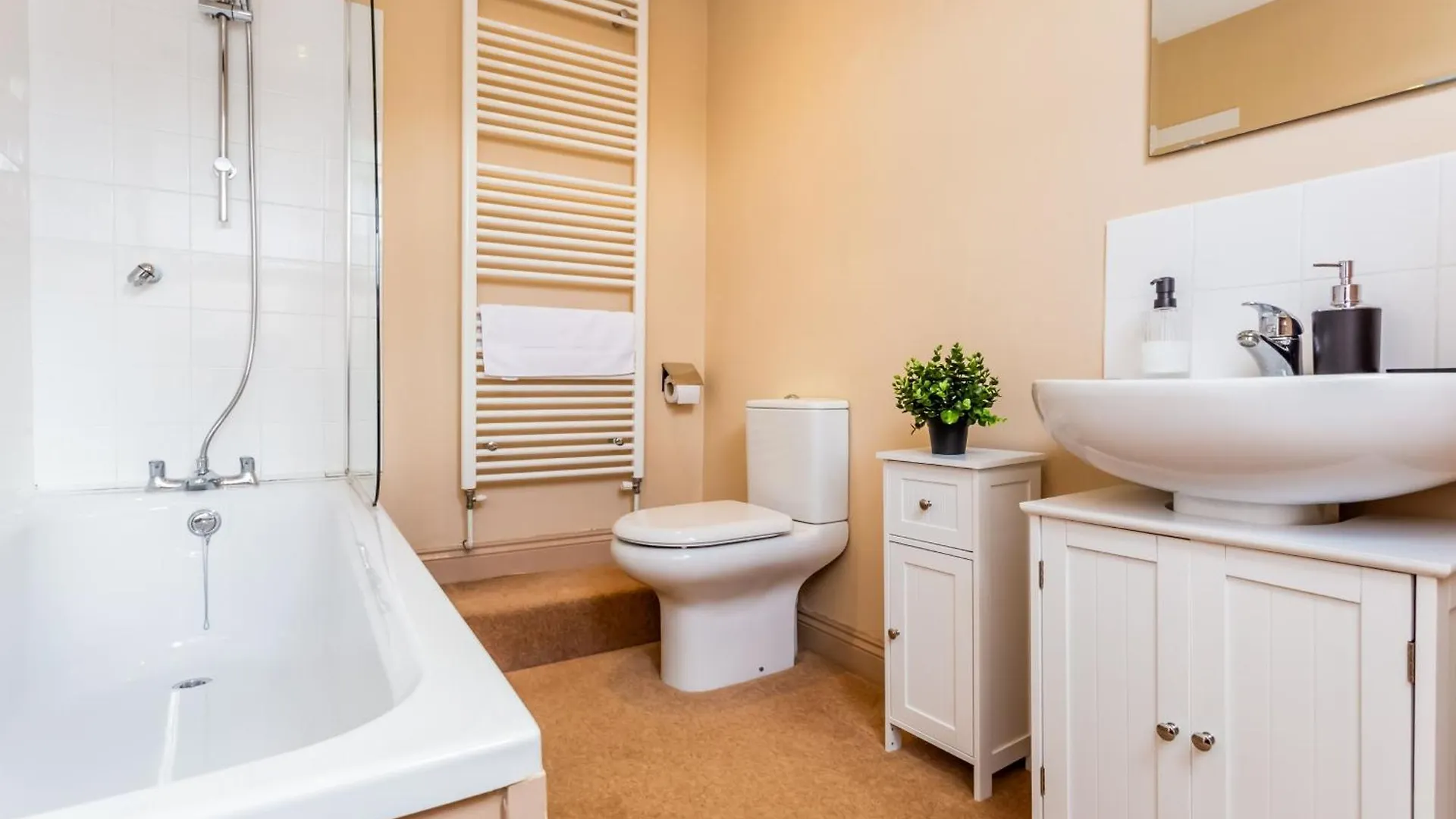 Villa Idyllic Retreat With Log Burner Near Danby Castle